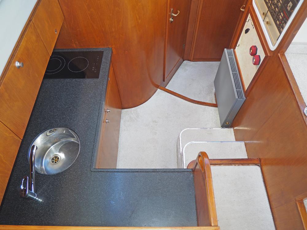 Fore ship, Accommodation